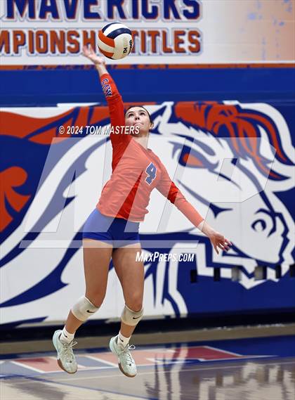 Thumbnail 2 in Northern Guilford @ Marvin Ridge (NCHSAA 4A Round 4) photogallery.