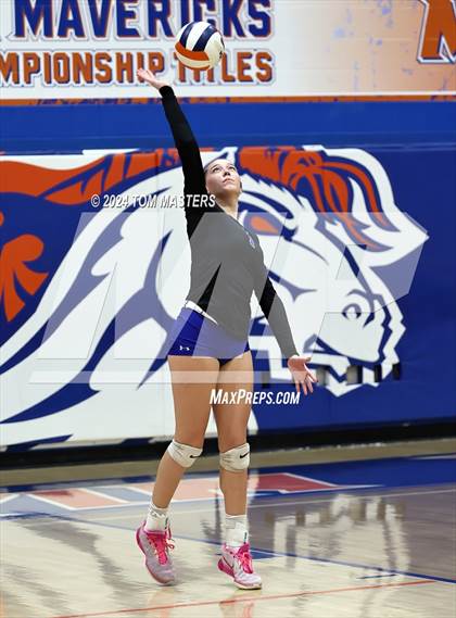 Thumbnail 3 in Northern Guilford @ Marvin Ridge (NCHSAA 4A Round 4) photogallery.
