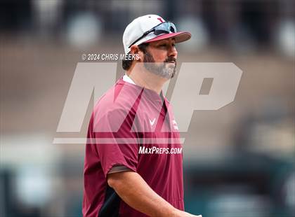 Thumbnail 3 in Lowndes vs. Grayson (GHSA 7A Final - Game 1) photogallery.