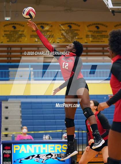 Thumbnail 3 in Manor @ Pflugerville photogallery.