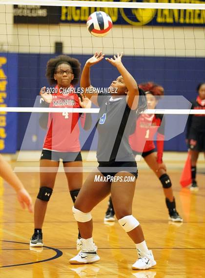 Thumbnail 3 in Manor @ Pflugerville photogallery.