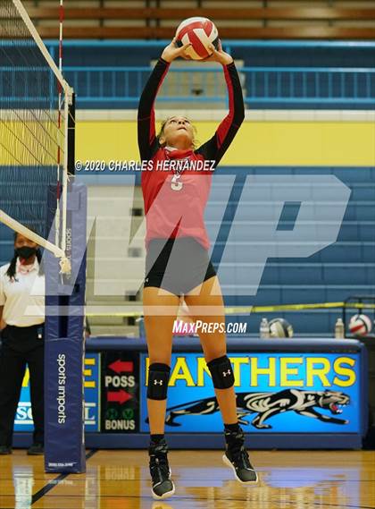 Thumbnail 2 in Manor @ Pflugerville photogallery.