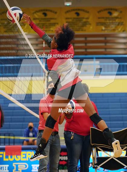 Thumbnail 3 in Manor @ Pflugerville photogallery.
