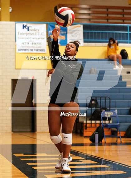 Thumbnail 3 in Manor @ Pflugerville photogallery.