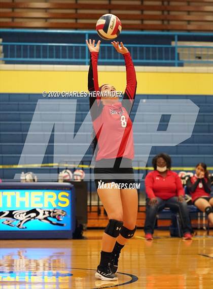 Thumbnail 3 in Manor @ Pflugerville photogallery.
