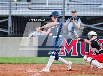 Thumbnail 2 in Edmond North @ Mustang photogallery.