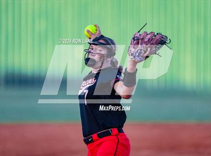 Thumbnail 1 in Edmond North @ Mustang photogallery.