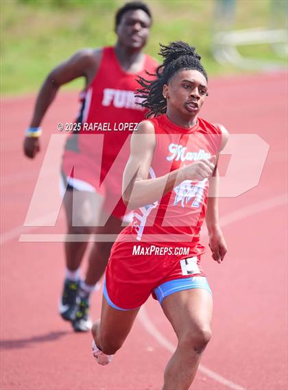 Thumbnail 1 in Dave Bethany Relays (200M) photogallery.
