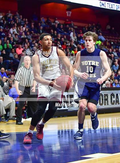 Thumbnail 1 in Sacred Heart vs. Notre Dame-Fairfield (CIAC Class L Final) photogallery.