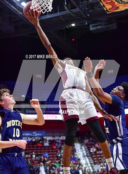 Thumbnail 2 in Sacred Heart vs. Notre Dame-Fairfield (CIAC Class L Final) photogallery.