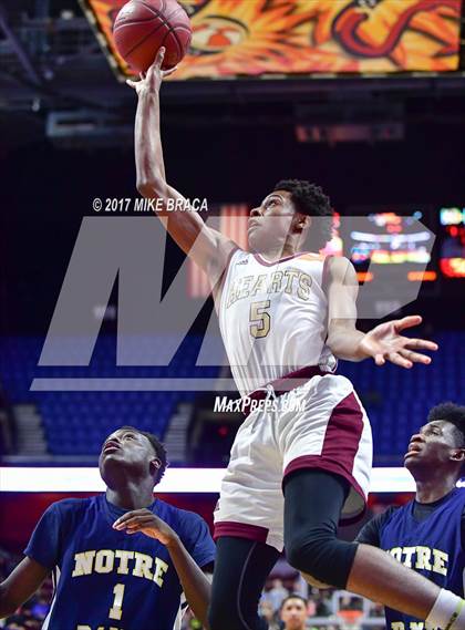 Thumbnail 1 in Sacred Heart vs. Notre Dame-Fairfield (CIAC Class L Final) photogallery.