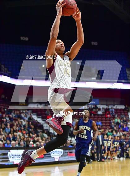 Thumbnail 3 in Sacred Heart vs. Notre Dame-Fairfield (CIAC Class L Final) photogallery.