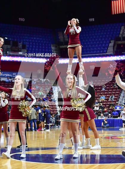 Thumbnail 2 in Sacred Heart vs. Notre Dame-Fairfield (CIAC Class L Final) photogallery.