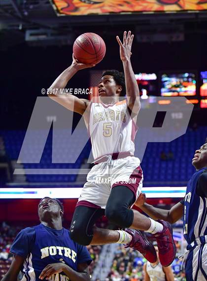 Thumbnail 2 in Sacred Heart vs. Notre Dame-Fairfield (CIAC Class L Final) photogallery.