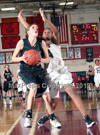Thumbnail 2 in Fossil Ridge @ Rangeview (CHSAA 5A - 2nd Round Playoff) photogallery.
