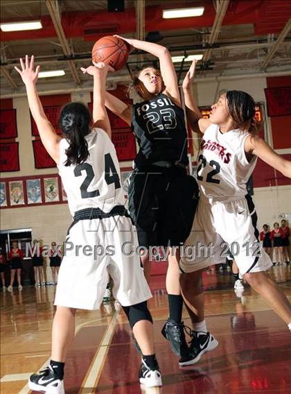 Thumbnail 2 in Fossil Ridge @ Rangeview (CHSAA 5A - 2nd Round Playoff) photogallery.