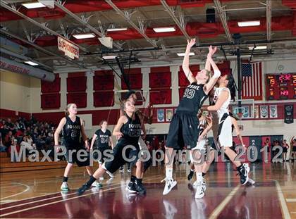 Thumbnail 1 in Fossil Ridge @ Rangeview (CHSAA 5A - 2nd Round Playoff) photogallery.