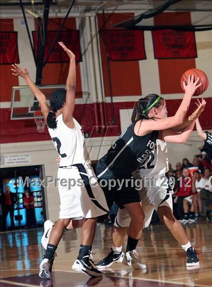 Thumbnail 2 in Fossil Ridge @ Rangeview (CHSAA 5A - 2nd Round Playoff) photogallery.