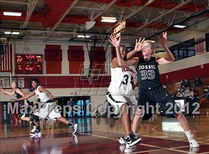Thumbnail 3 in Fossil Ridge @ Rangeview (CHSAA 5A - 2nd Round Playoff) photogallery.