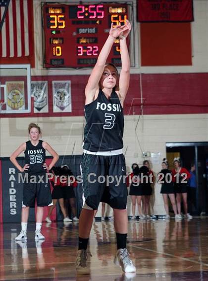 Thumbnail 2 in Fossil Ridge @ Rangeview (CHSAA 5A - 2nd Round Playoff) photogallery.