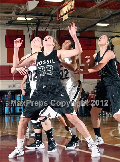 Thumbnail 2 in Fossil Ridge @ Rangeview (CHSAA 5A - 2nd Round Playoff) photogallery.