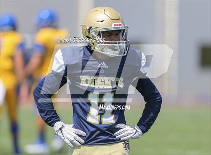 Thumbnail 1 in Notre Dame (SO) @ Bishop Amat photogallery.