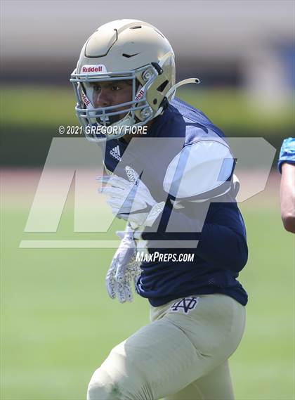 Thumbnail 1 in Notre Dame (SO) @ Bishop Amat photogallery.