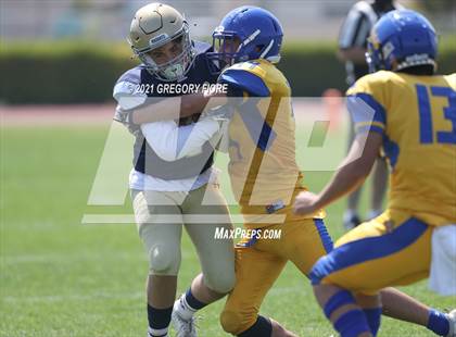 Thumbnail 1 in Notre Dame (SO) @ Bishop Amat photogallery.