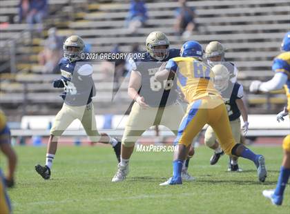 Thumbnail 2 in Notre Dame (SO) @ Bishop Amat photogallery.