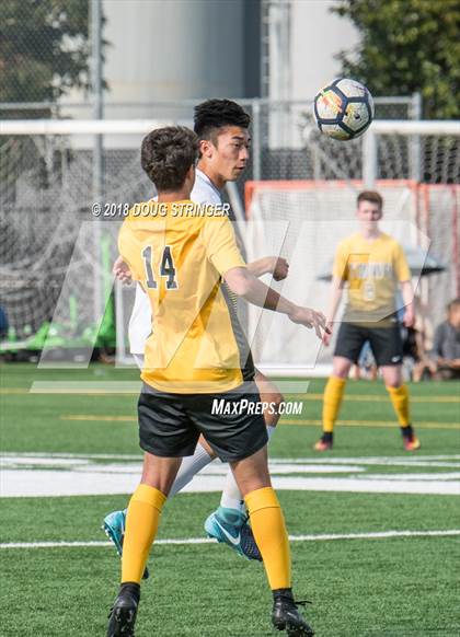 Thumbnail 2 in Bishop O'Dowd @ Bellarmine College Prep (CIF NorCal Regional D2 1st Round) photogallery.