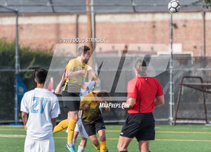 Thumbnail 2 in Bishop O'Dowd @ Bellarmine College Prep (CIF NorCal Regional D2 1st Round) photogallery.