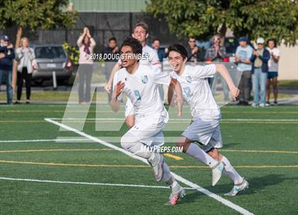 Thumbnail 3 in Bishop O'Dowd @ Bellarmine College Prep (CIF NorCal Regional D2 1st Round) photogallery.