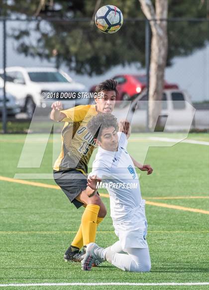 Thumbnail 3 in Bishop O'Dowd @ Bellarmine College Prep (CIF NorCal Regional D2 1st Round) photogallery.