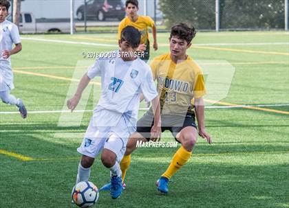 Thumbnail 2 in Bishop O'Dowd @ Bellarmine College Prep (CIF NorCal Regional D2 1st Round) photogallery.