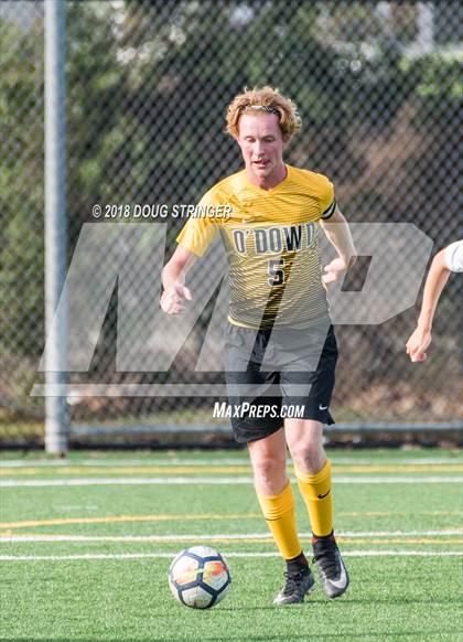 Thumbnail 3 in Bishop O'Dowd @ Bellarmine College Prep (CIF NorCal Regional D2 1st Round) photogallery.