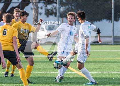 Thumbnail 3 in Bishop O'Dowd @ Bellarmine College Prep (CIF NorCal Regional D2 1st Round) photogallery.