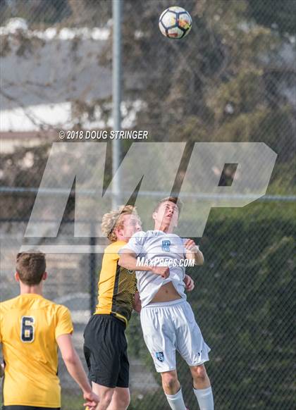 Thumbnail 2 in Bishop O'Dowd @ Bellarmine College Prep (CIF NorCal Regional D2 1st Round) photogallery.