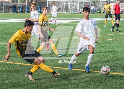 Thumbnail 3 in Bishop O'Dowd @ Bellarmine College Prep (CIF NorCal Regional D2 1st Round) photogallery.