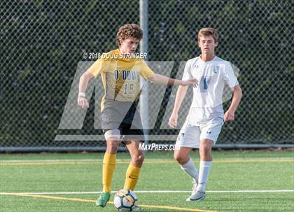 Thumbnail 1 in Bishop O'Dowd @ Bellarmine College Prep (CIF NorCal Regional D2 1st Round) photogallery.