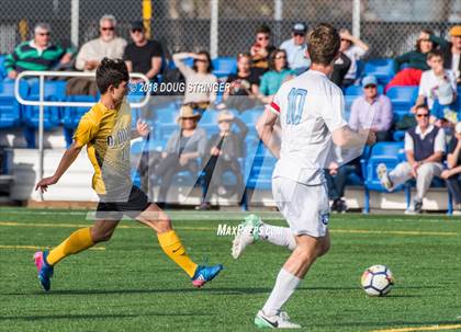 Thumbnail 3 in Bishop O'Dowd @ Bellarmine College Prep (CIF NorCal Regional D2 1st Round) photogallery.