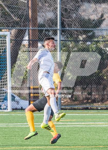 Thumbnail 2 in Bishop O'Dowd @ Bellarmine College Prep (CIF NorCal Regional D2 1st Round) photogallery.