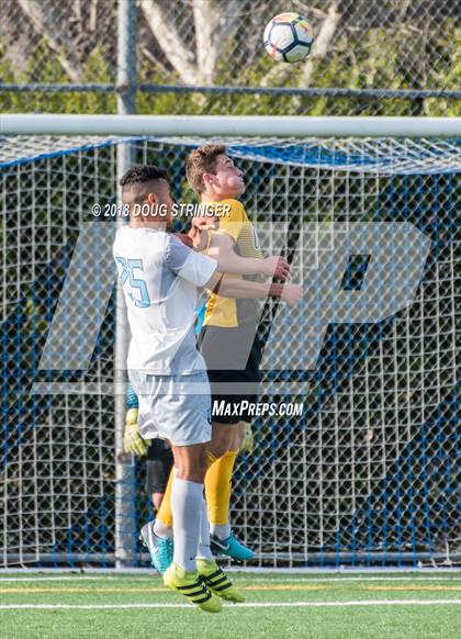 Thumbnail 3 in Bishop O'Dowd @ Bellarmine College Prep (CIF NorCal Regional D2 1st Round) photogallery.