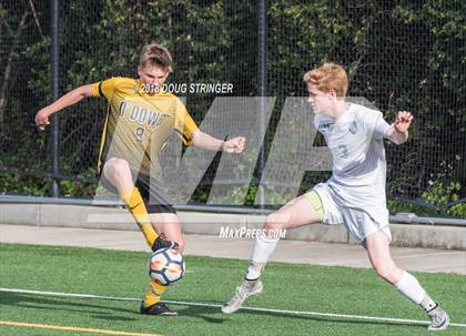 Thumbnail 3 in Bishop O'Dowd @ Bellarmine College Prep (CIF NorCal Regional D2 1st Round) photogallery.