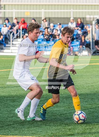 Thumbnail 3 in Bishop O'Dowd @ Bellarmine College Prep (CIF NorCal Regional D2 1st Round) photogallery.