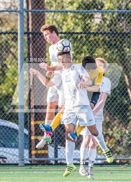 Thumbnail 1 in Bishop O'Dowd @ Bellarmine College Prep (CIF NorCal Regional D2 1st Round) photogallery.