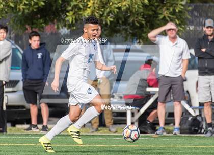 Thumbnail 2 in Bishop O'Dowd @ Bellarmine College Prep (CIF NorCal Regional D2 1st Round) photogallery.