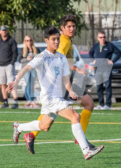 Thumbnail 3 in Bishop O'Dowd @ Bellarmine College Prep (CIF NorCal Regional D2 1st Round) photogallery.