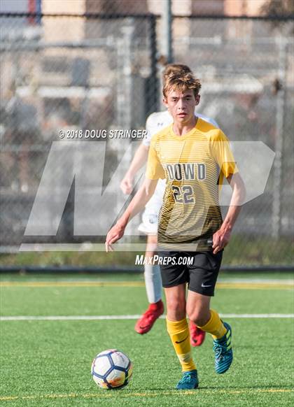 Thumbnail 2 in Bishop O'Dowd @ Bellarmine College Prep (CIF NorCal Regional D2 1st Round) photogallery.