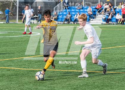Thumbnail 1 in Bishop O'Dowd @ Bellarmine College Prep (CIF NorCal Regional D2 1st Round) photogallery.