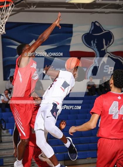 Thumbnail 1 in Allen vs. Judson (MCDonald's Texas Invitational) photogallery.